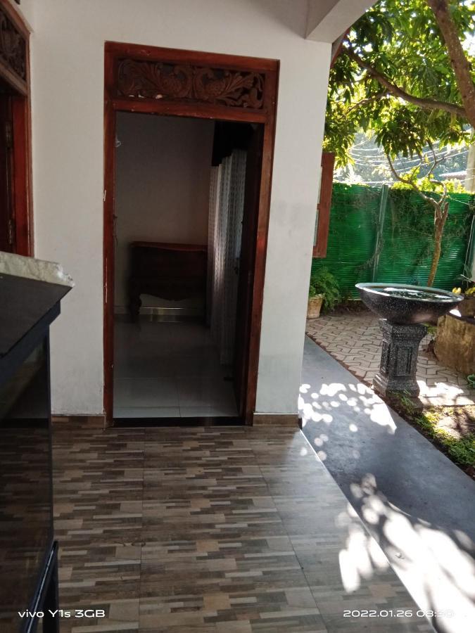 Timasha Home Stay Tangalle Bagian luar foto