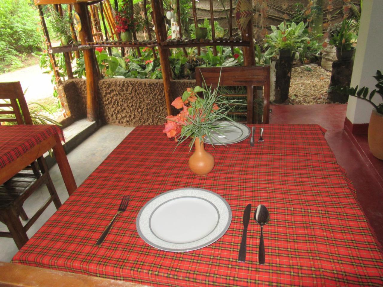 Timasha Home Stay Tangalle Bagian luar foto
